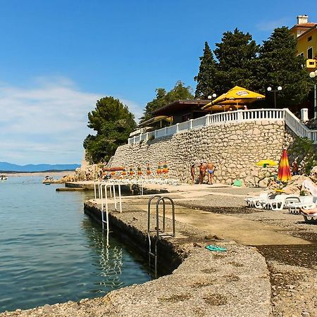 Hotel Riviera Dramalj Exterior photo
